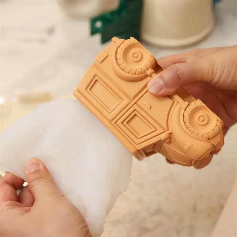 Boowan Nicole Vintage Car Conc - огляд і ціна Plant Pot